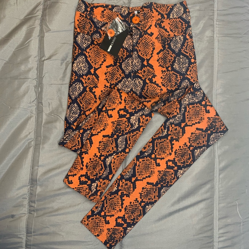 Stretchy formal pants